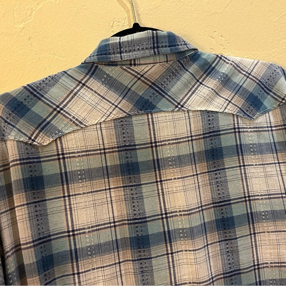 Lucky Brand Gorgeous Men’s button down shirt - Picture 5 of 13